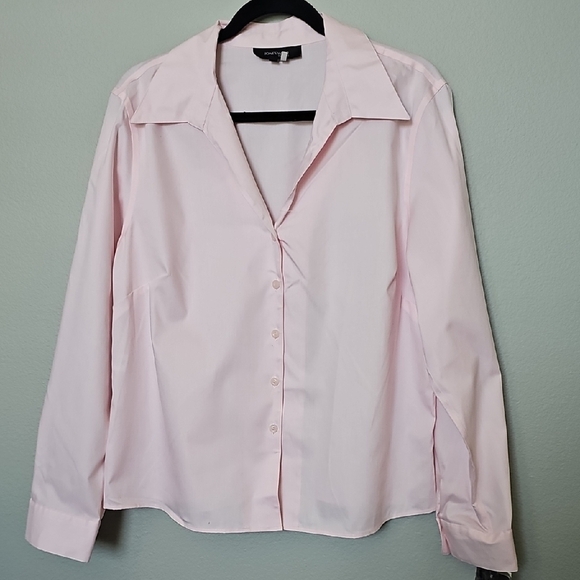 Jones Wear Essentials Soft Pink Button Down NWT Long Sleeve Cotton Top Size 16 - Picture 1 of 7
